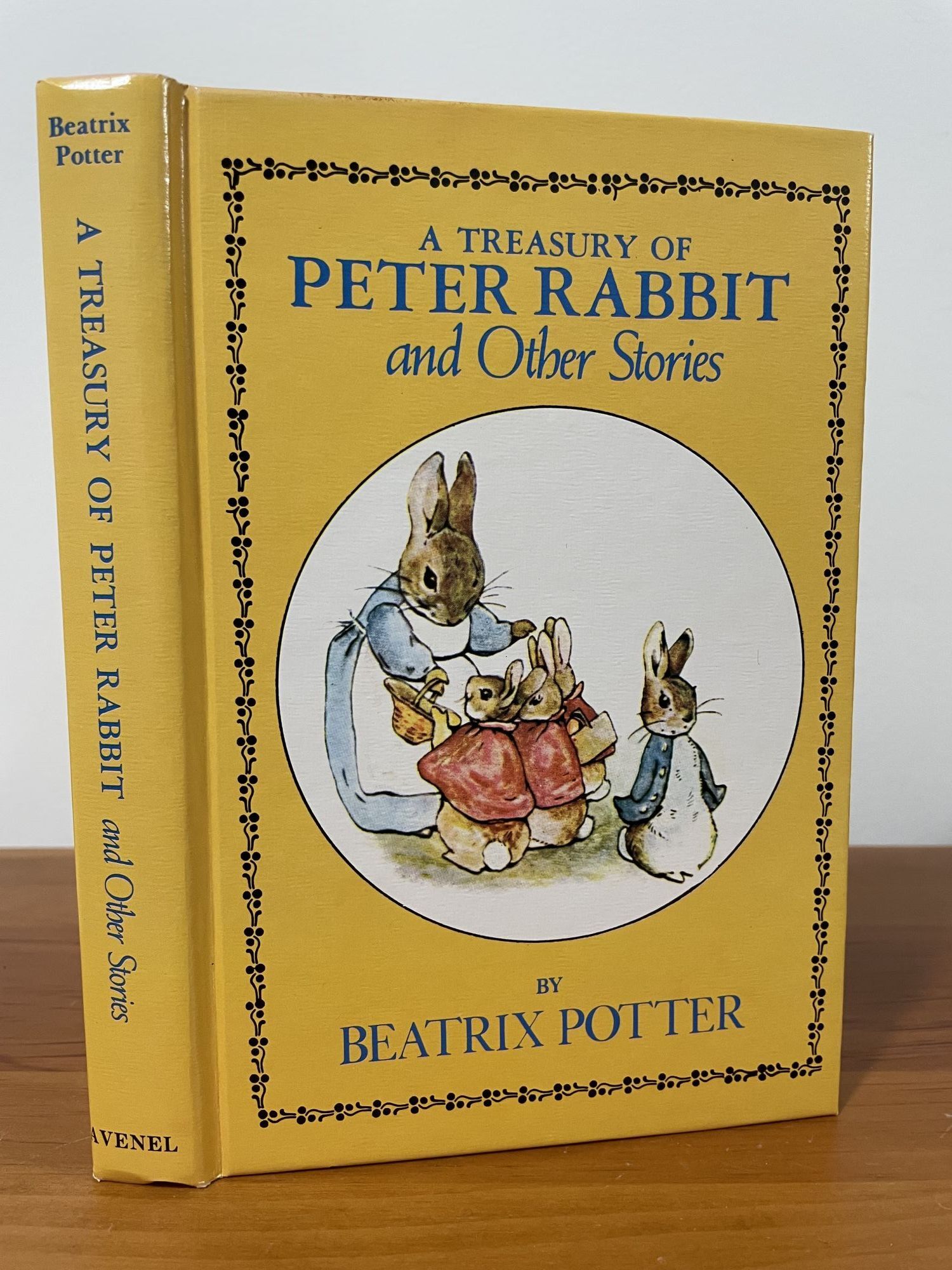 A Treasury of Peter Rabbit and Other Stories | Beatrix Potter
